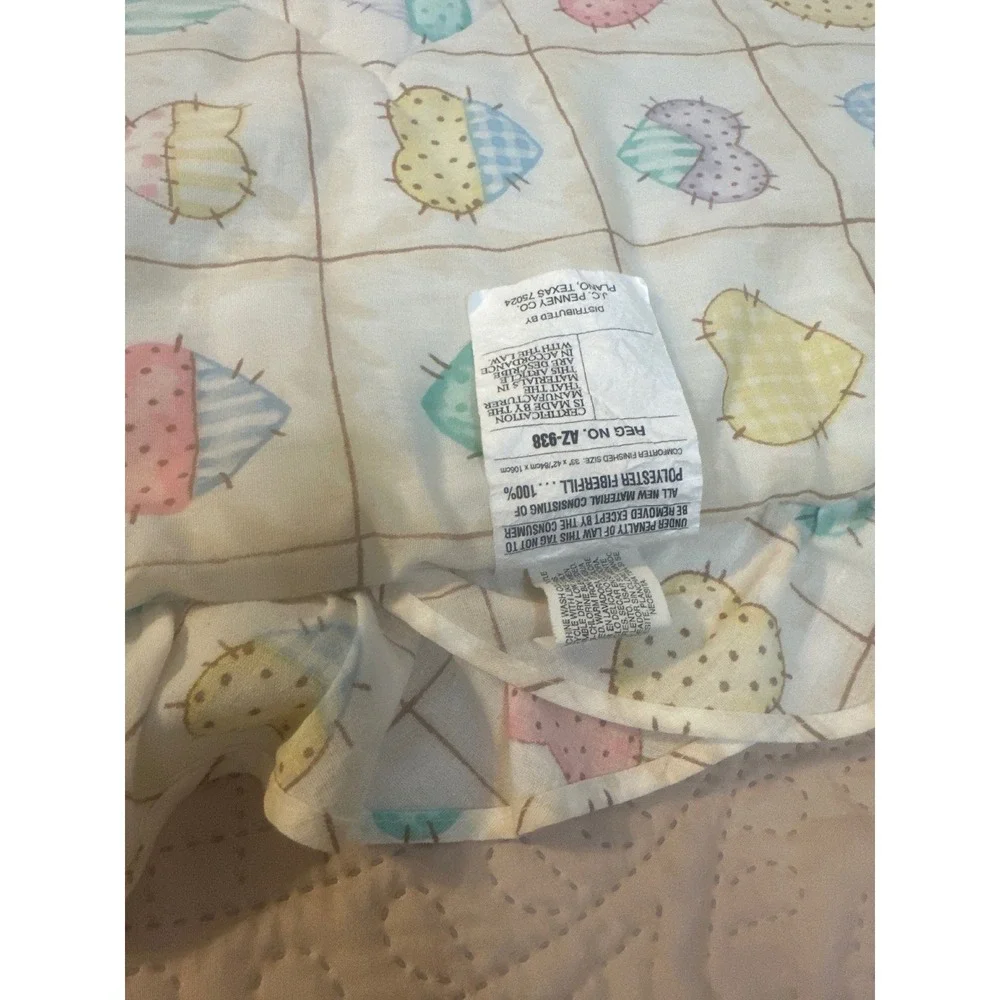 Vintage Teddy Bear Bunny Baby Comforter Pastel Patchwork Ruffle Quilt 33x42